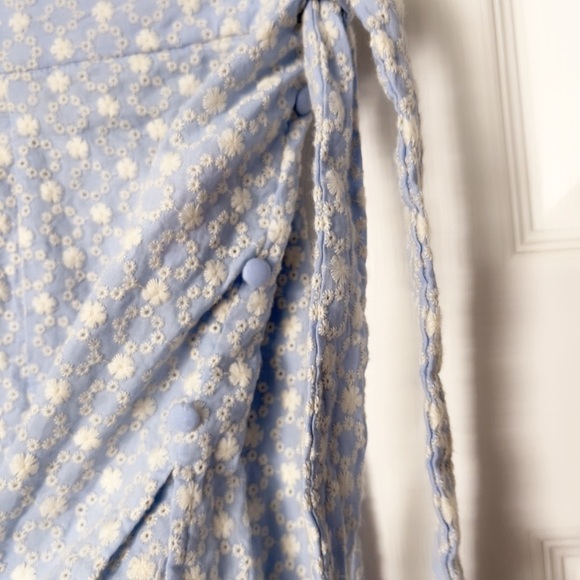 PAC sun Mink Pink Blue Floral Shorts with Bow Detail - Picture 5 of 8